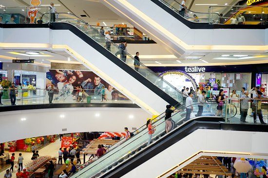 Van Hanh Mall